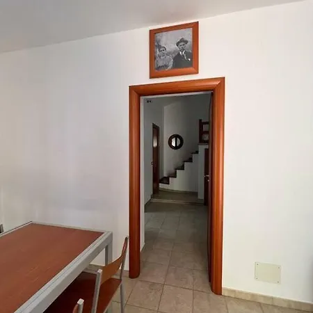 Bilocale In Centro Storico 펜션 Calopezzati